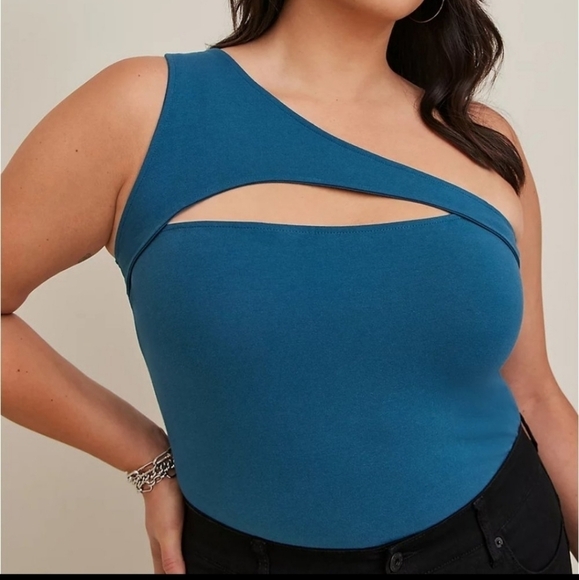 Torrid blue one shoulder cutout tanktop NEW Size 4, 4X - Picture 10 of 13
